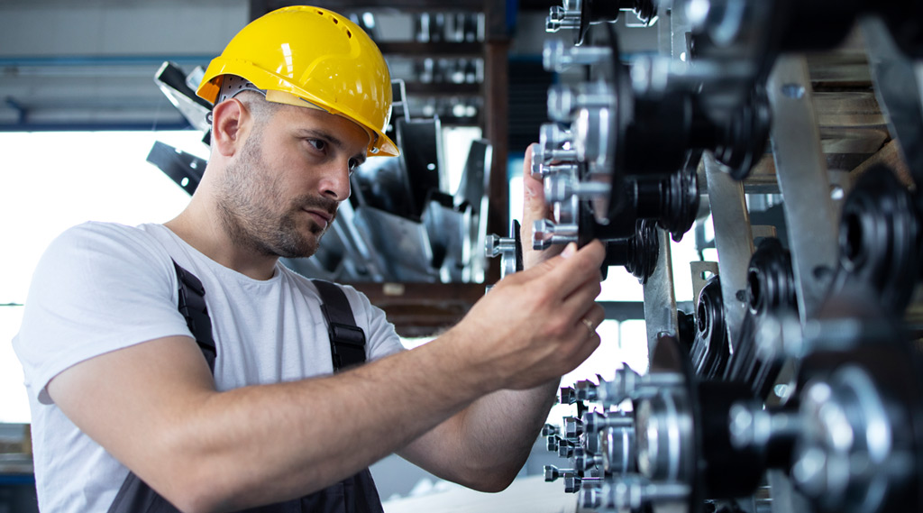 quinora-soluciones-integrales-Mantenimiento-general-de-maquinaria-industrial